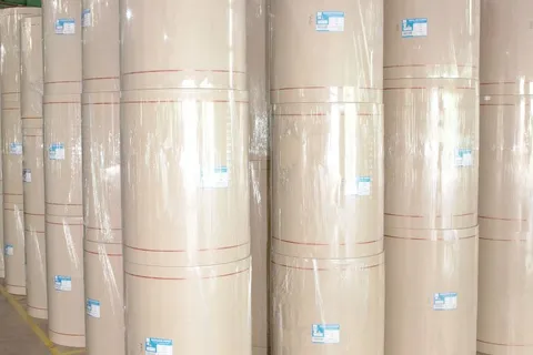Khu vực hàng hóa tại DOHACO · KCN Giao Long – Hàng thành phẩm và khâu chuẩn bị giao nhận